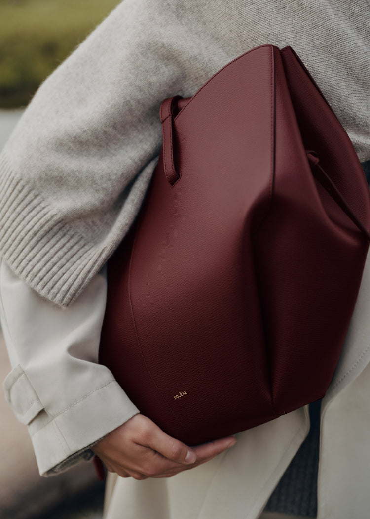 Cyme EDITION TEXTURED BLACK CHERRY