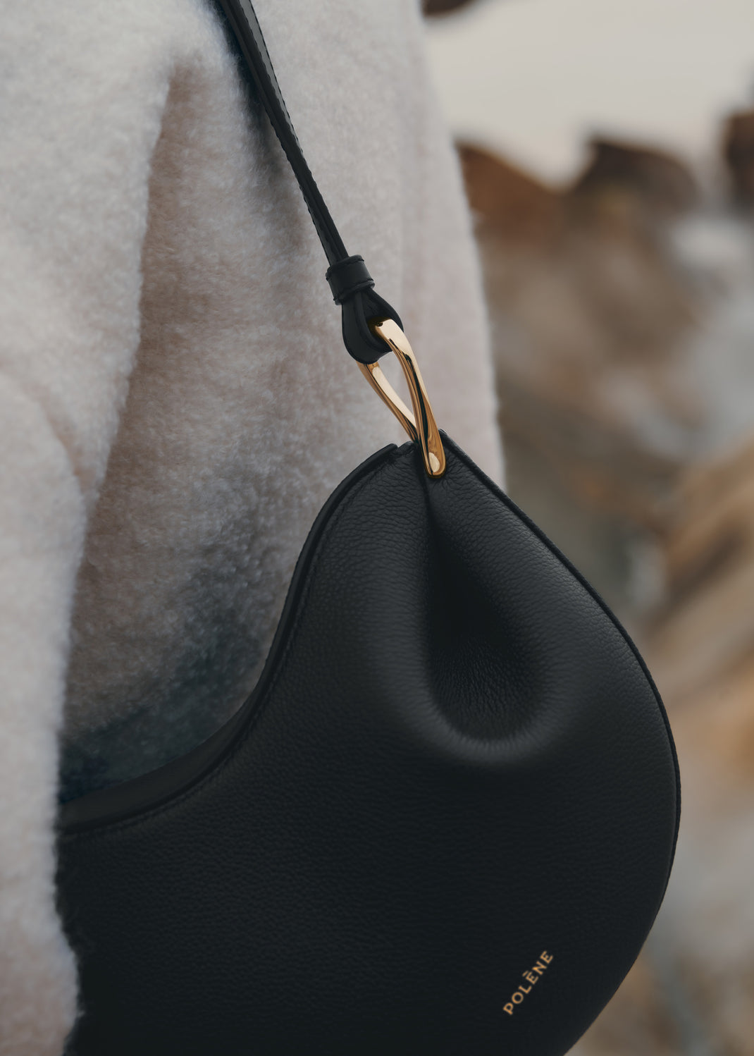 TONCA EDITION TEXTURED BLACK