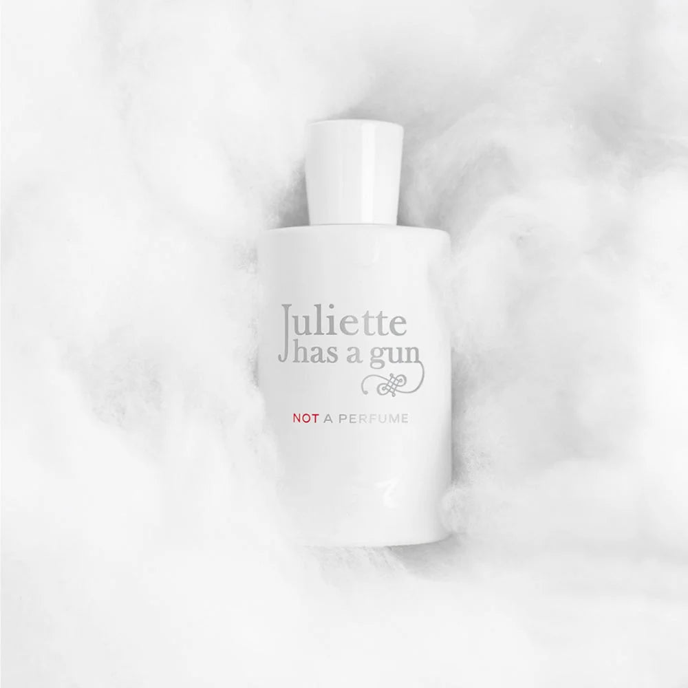 JULIETTE HAS A GUN DECANT - NOT A PERFUME