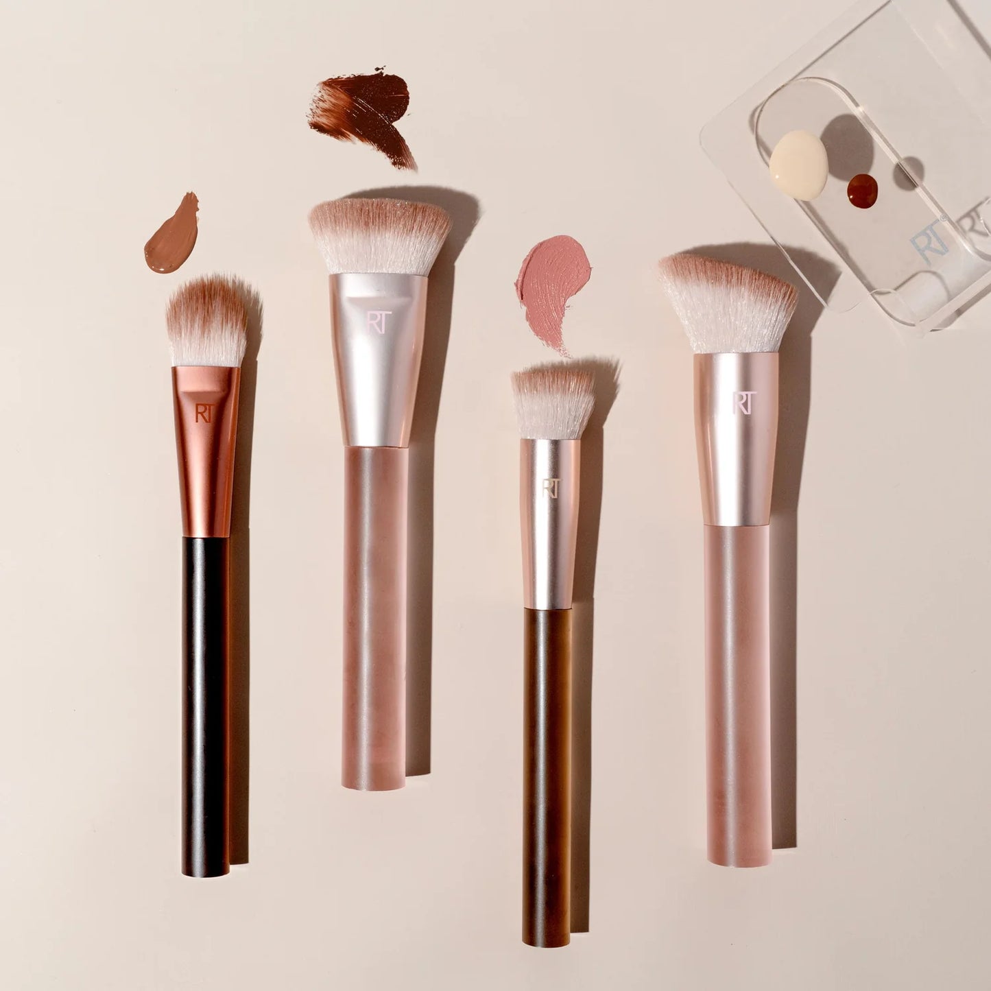 REAL TECHNIQUES New Nudes Nothing But You Face Kit