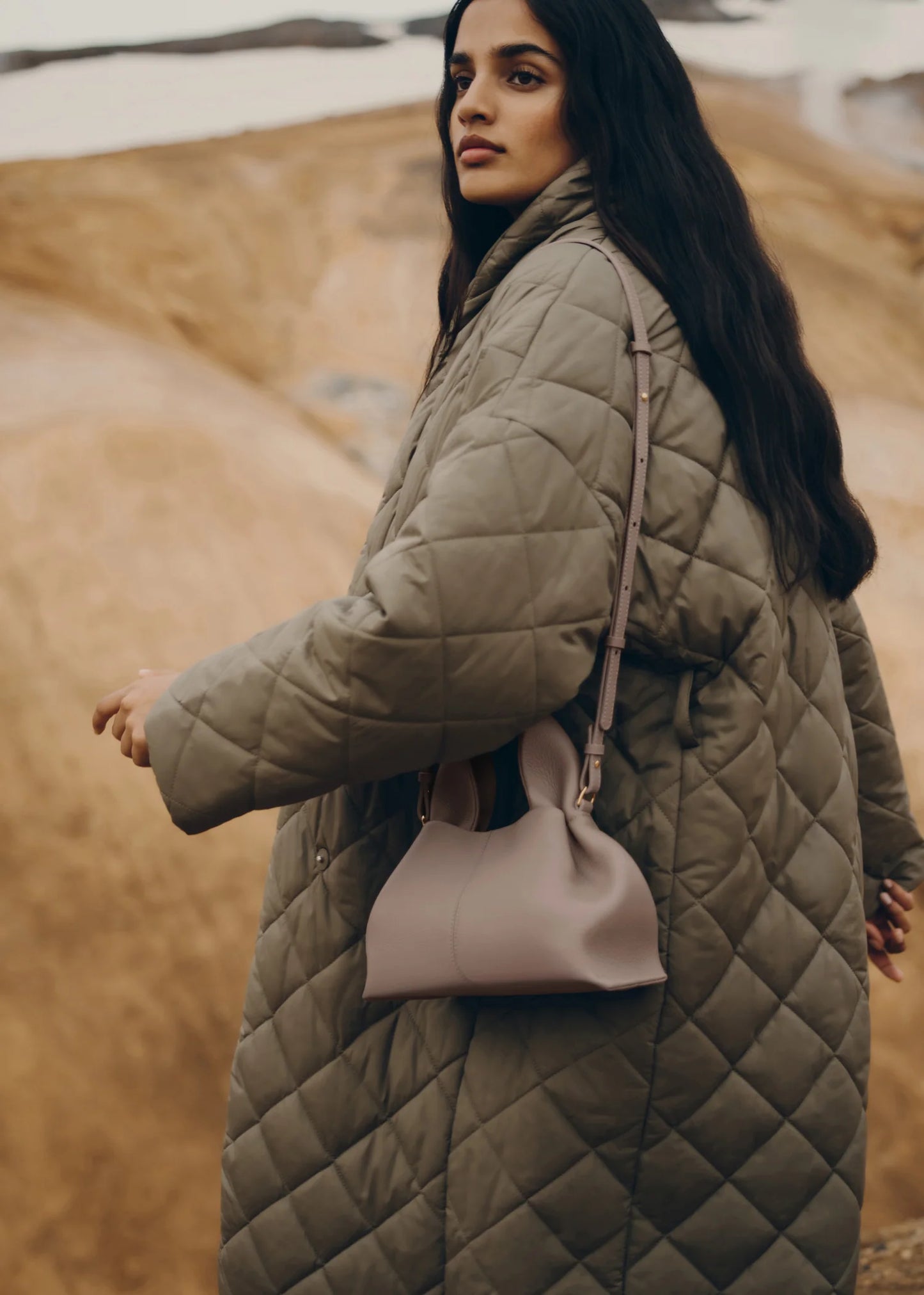 Numéro Neuf Mini EDITION TEXTURED TAUPE