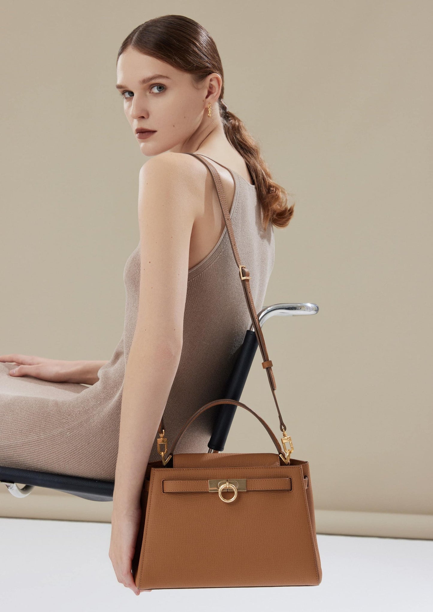 Madison Large Top Handle Bag - Chestnut