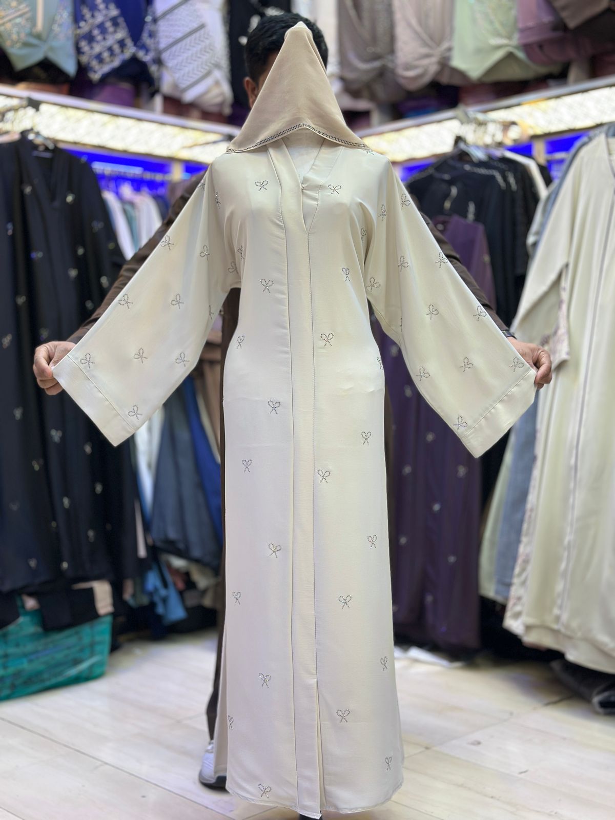 Ribbon Jubah (White)