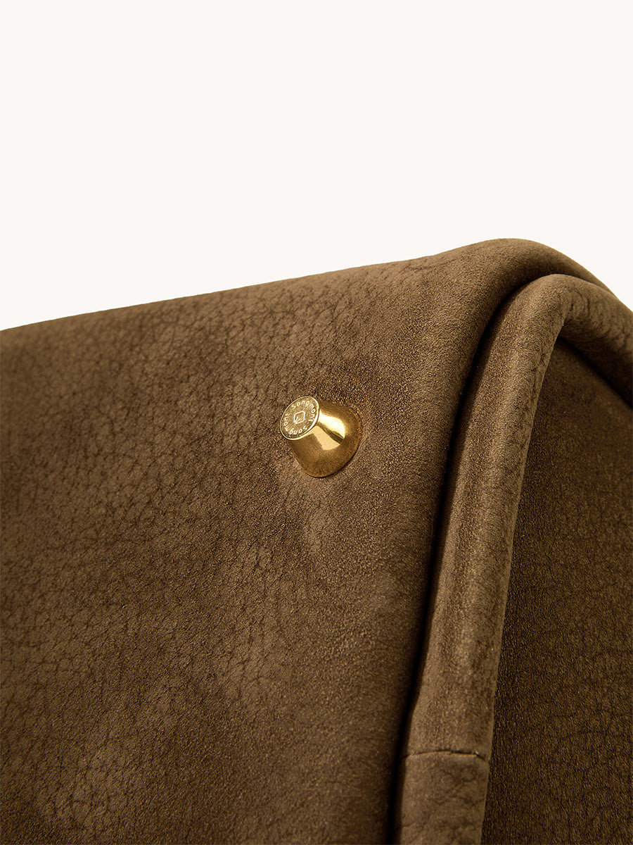 (PREORDER - ETA END DEC) Songmont Medium Song Bag - Agarwood