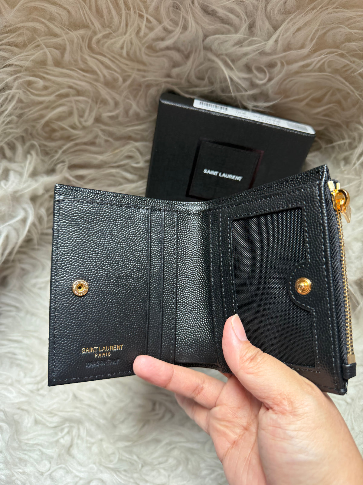 (Readystock) YSL BiFold Wallet in Grain - Black