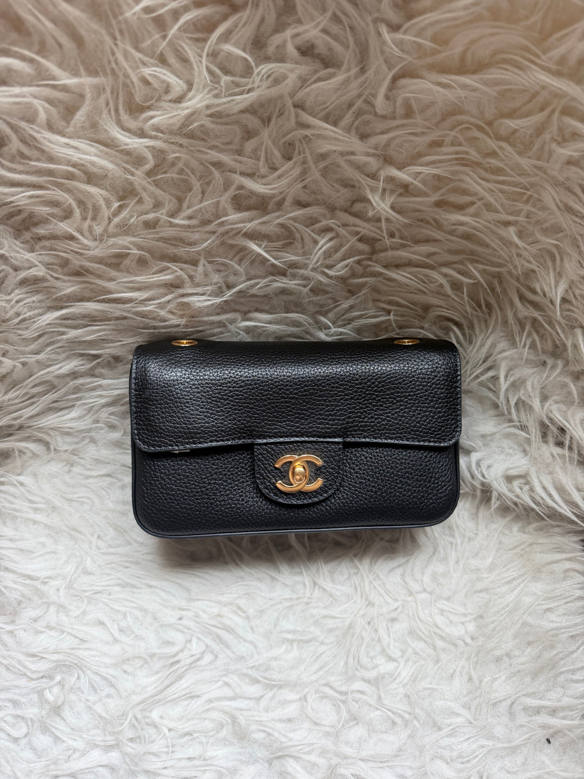 (Readystock) Chanel Maxi Flap Bag Mini - Black