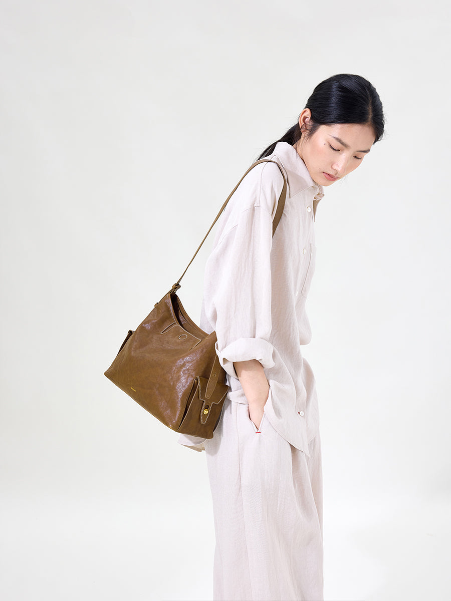 The Medium Yore Hobo Bag - Sandal
