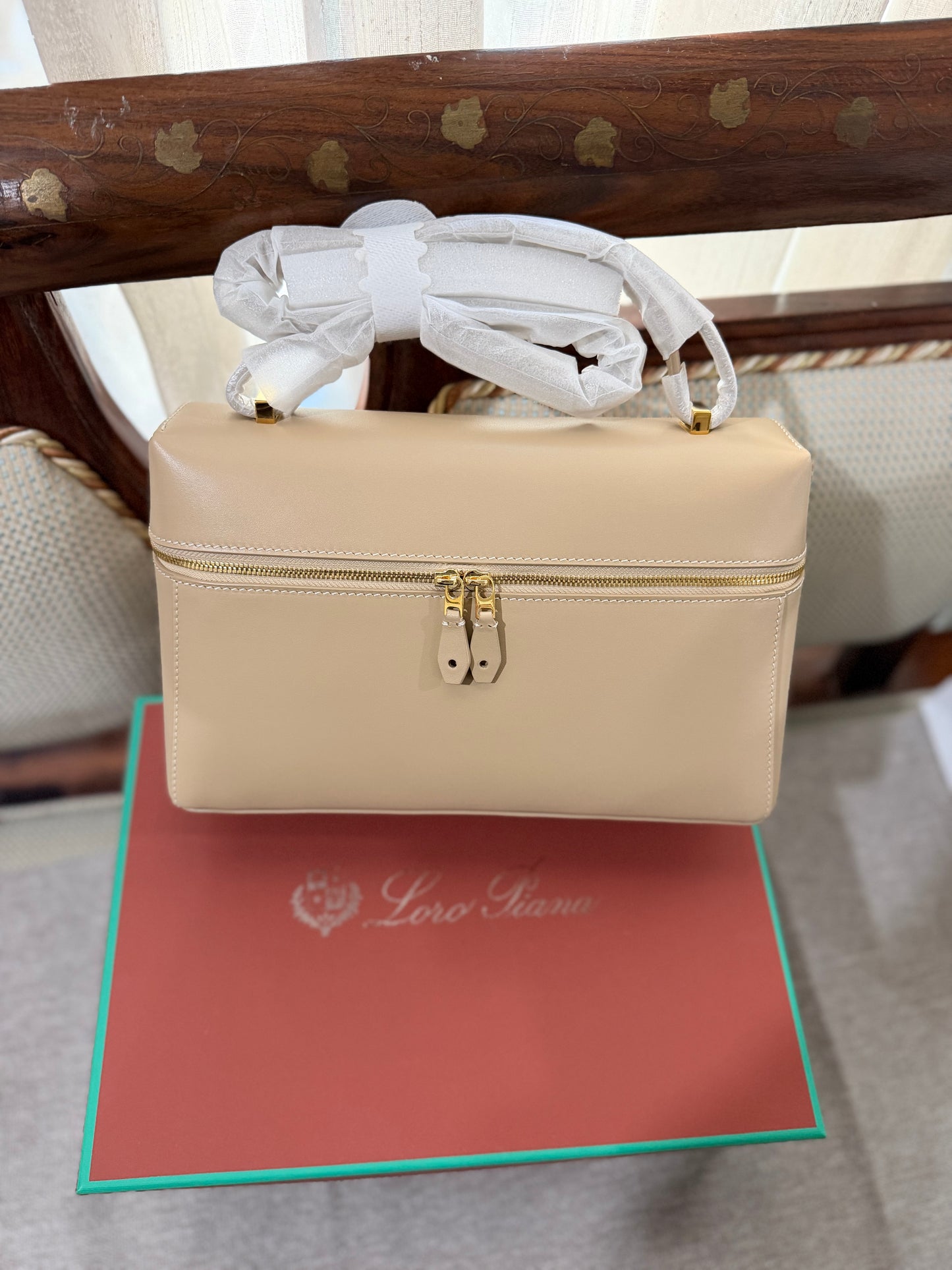 Loro Piana Extra Bag L27
