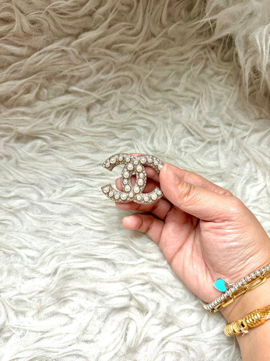 (Readystock) Chanel Brooch - Pearl