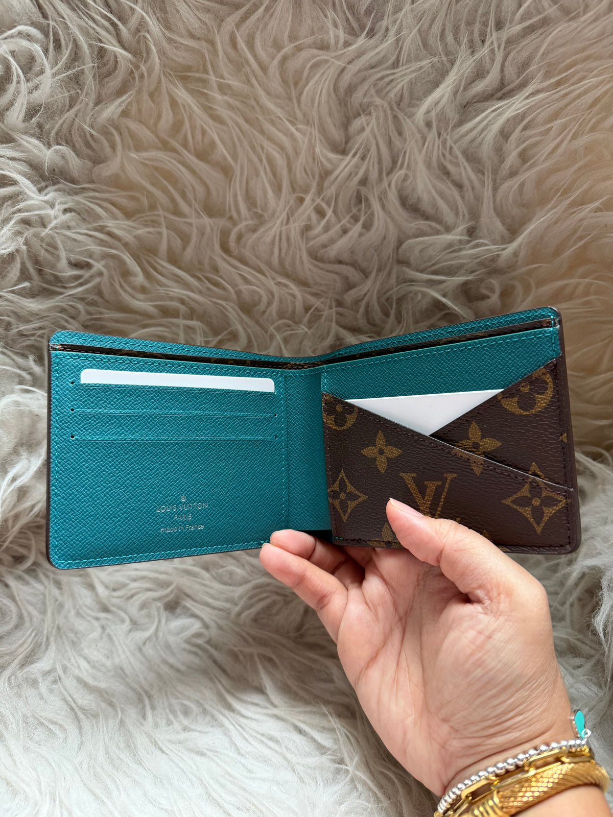 (Readystock) LV Multiple Wallet