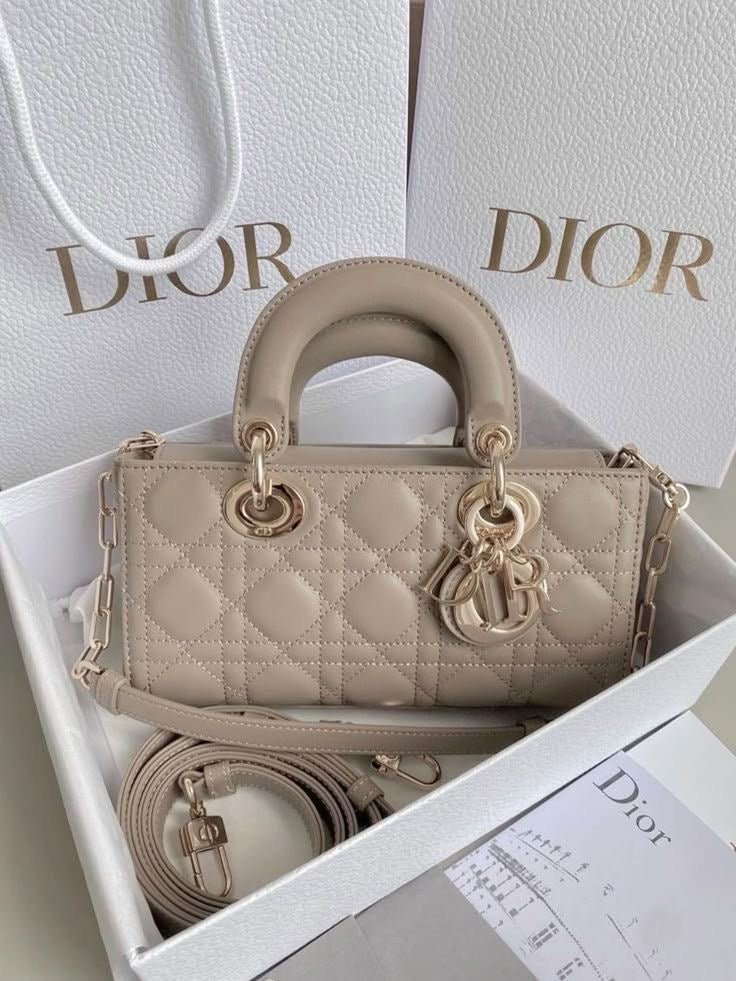 Lady D-Joy Small (22cm) - Beige