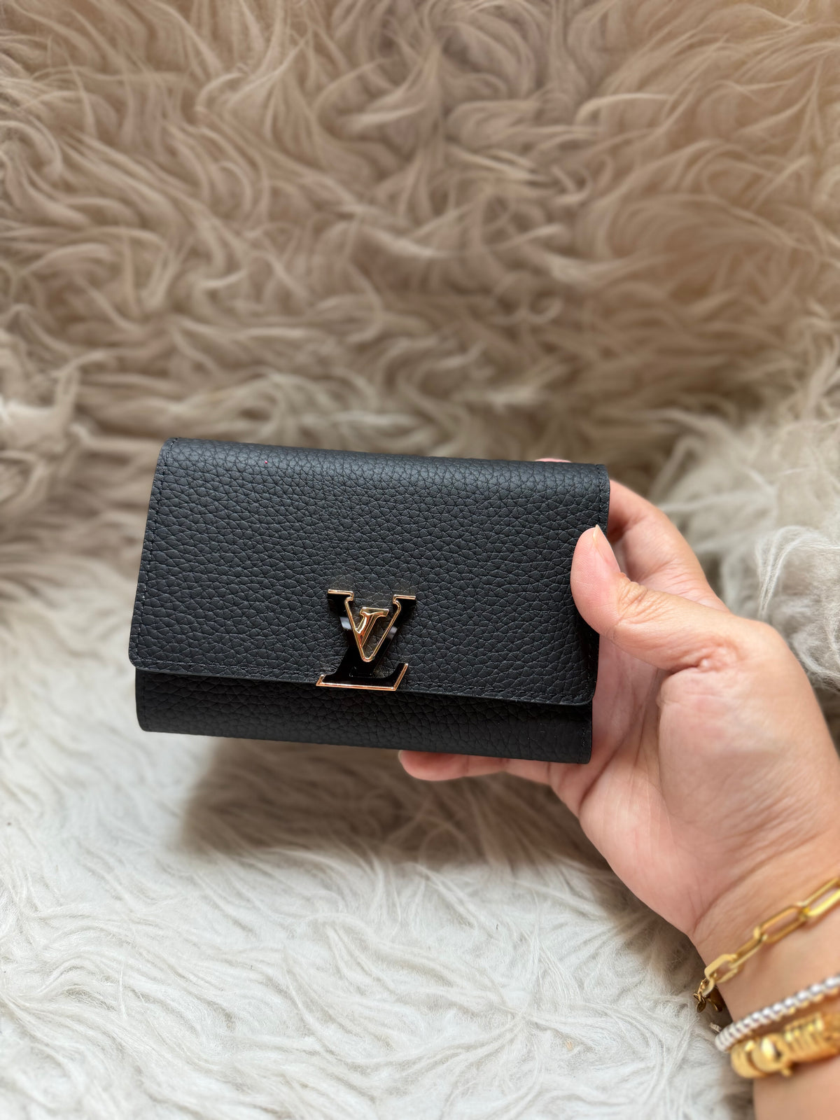 (Readystock) LV Capucines Compact Wallet