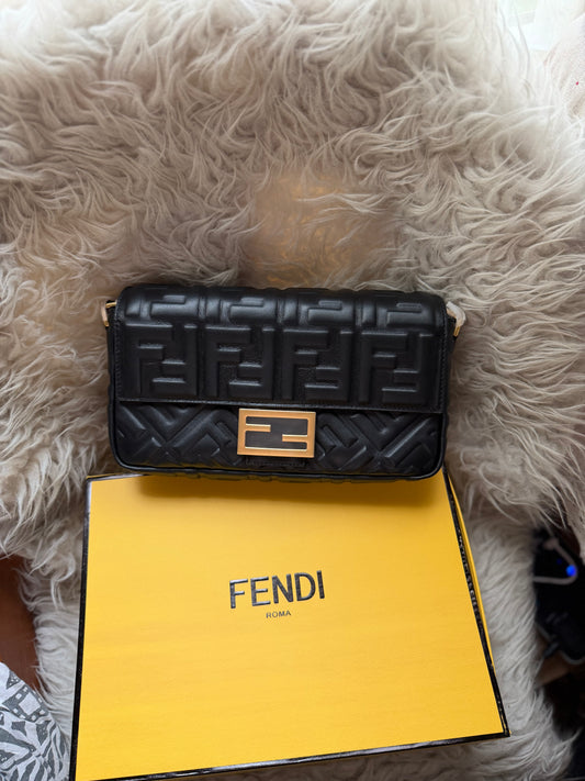 (Readystock) Fendi Shoulder Bag - Black