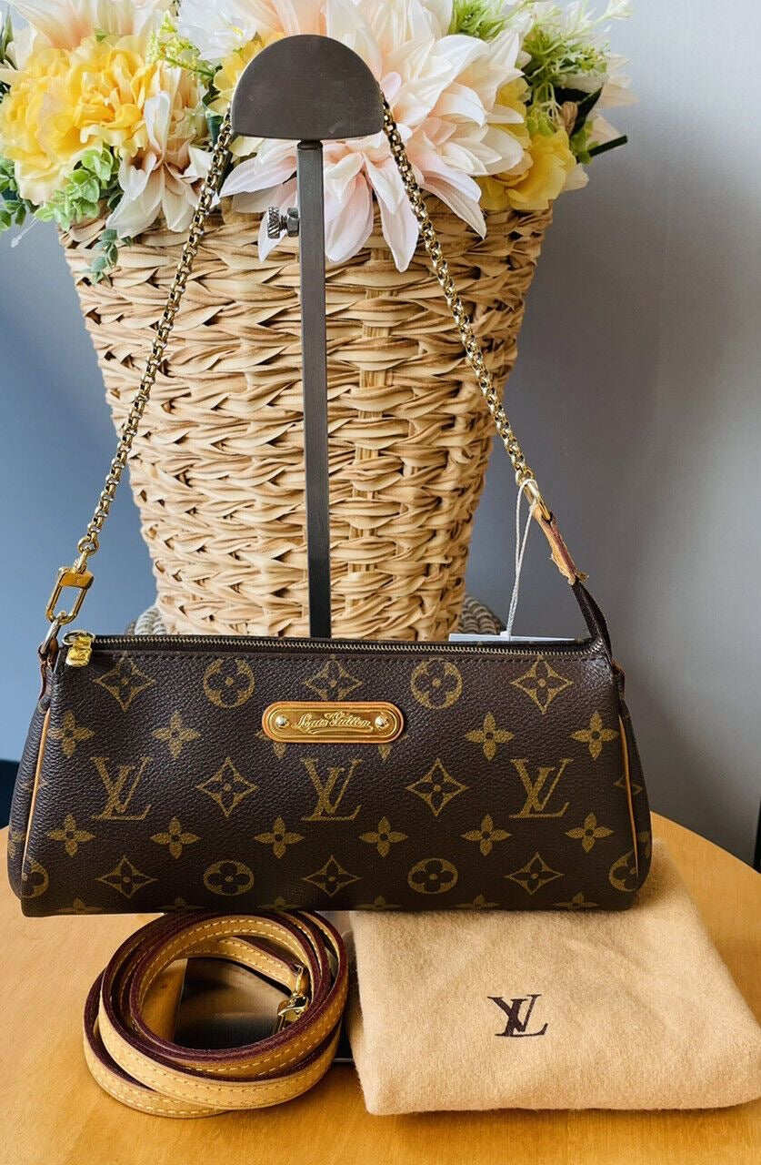 LV Pochette Eva