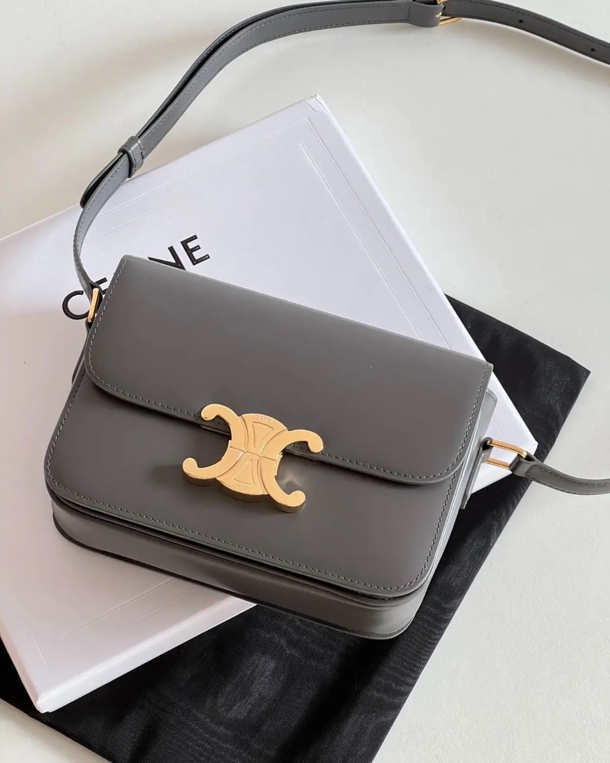 (Readystock) Celine Classique Teen Triomphe in Calfskin - Grey