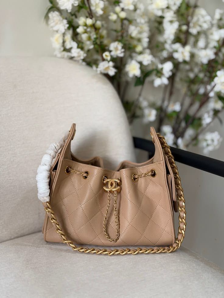 Chanel C25 Mini - Beige