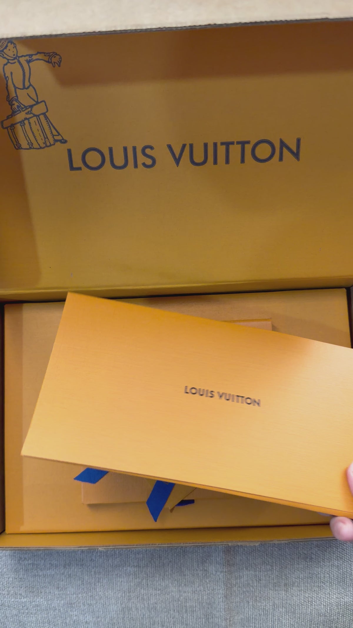 (Readystock) LV Key Pouch Monogram (12cm)