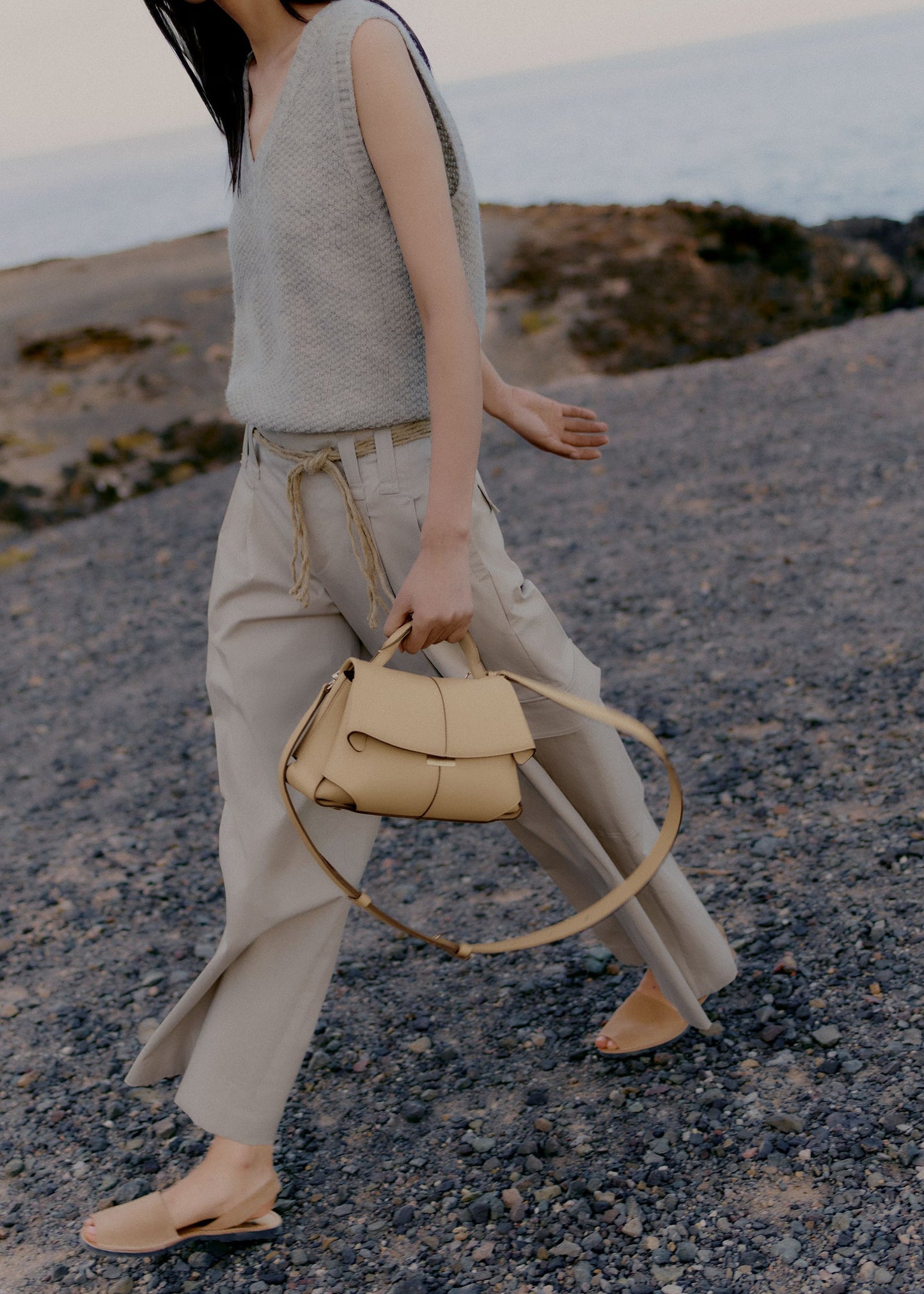 Mokki Mini Textured Sand