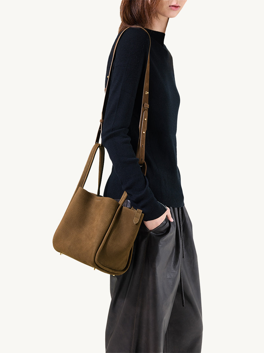 (PREORDER - ETA END DEC) Songmont Medium Song Bag - Agarwood